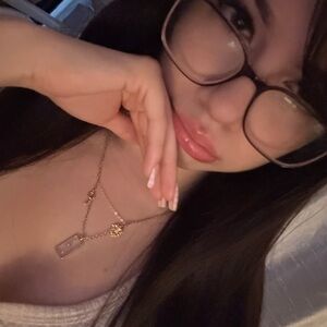 Meet your Posher, Bri